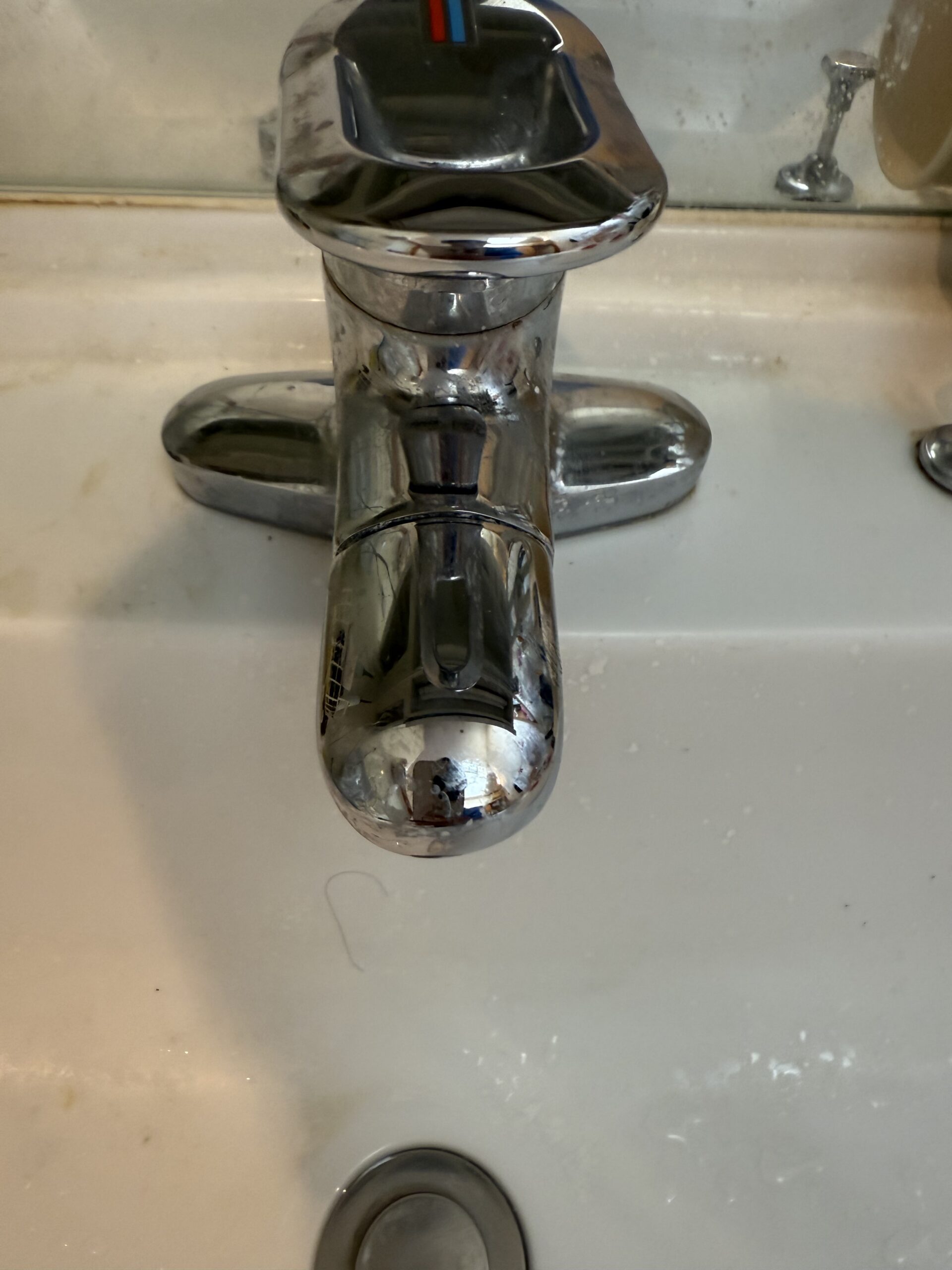 【松山市】洗面水栓水漏れ修理