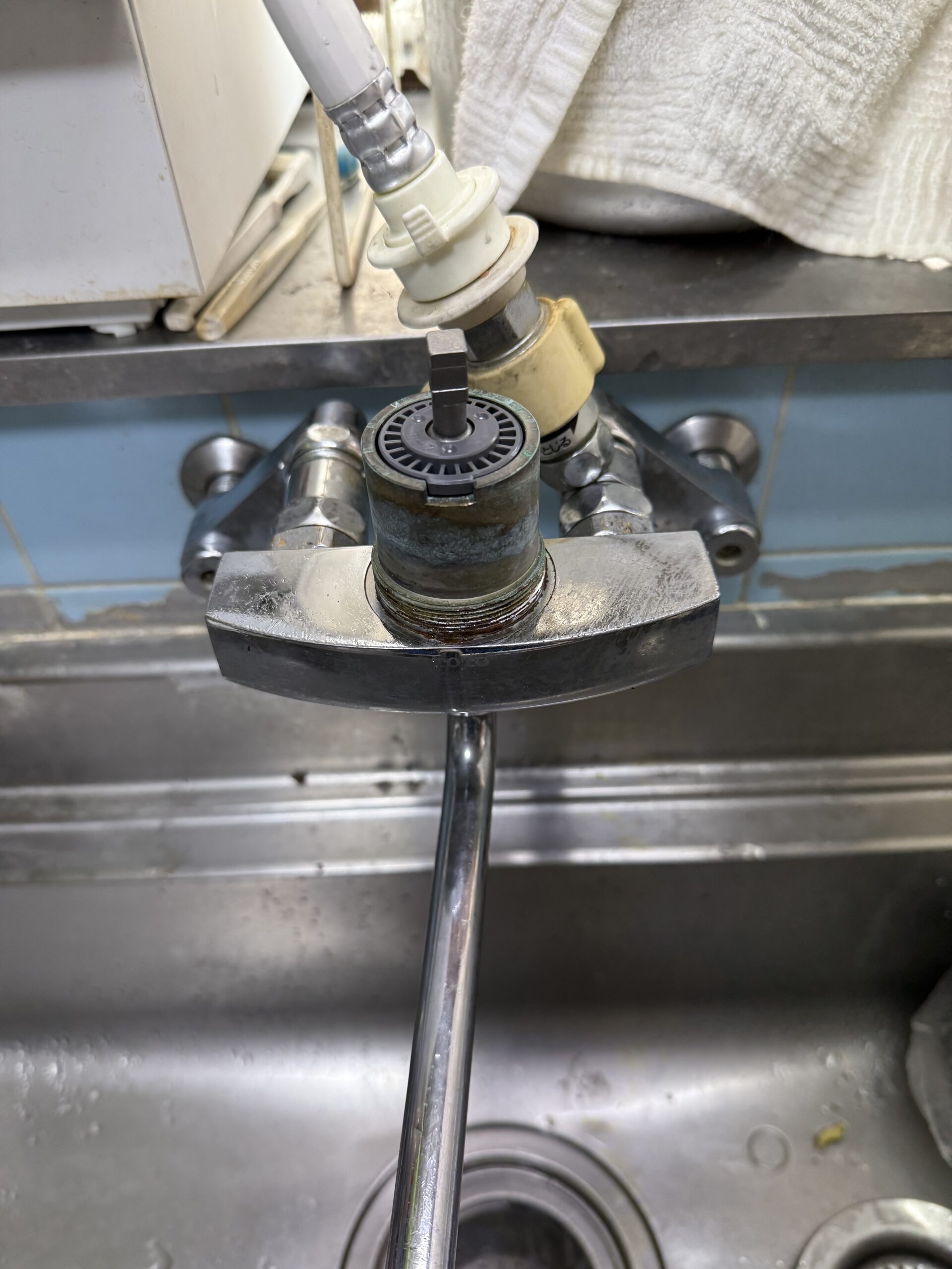 【今治市】TOTO THY582N交換