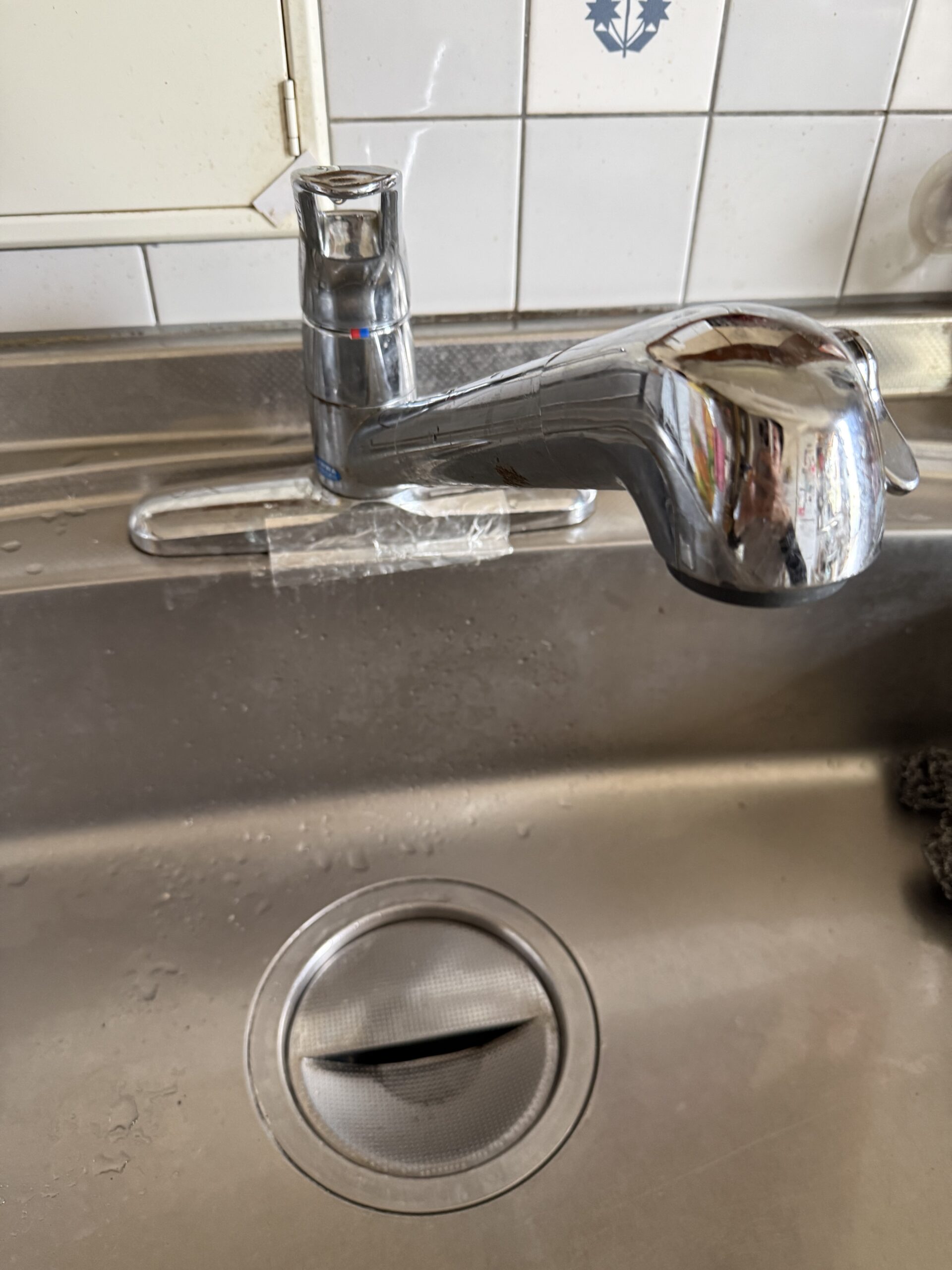 LIXIL浄水器内臓水栓交換